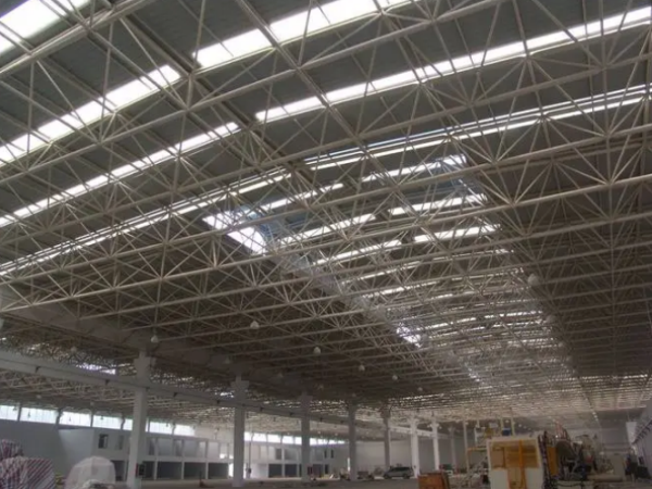 樟树网架工程施工中需要注意哪些事项？